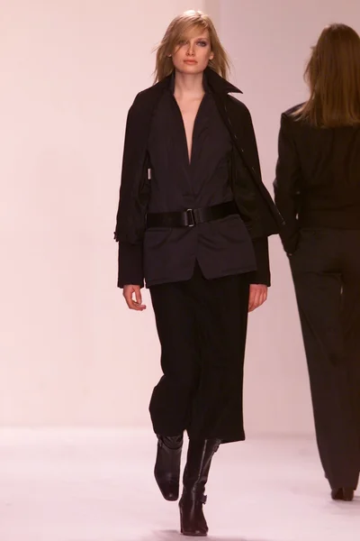 Look 34